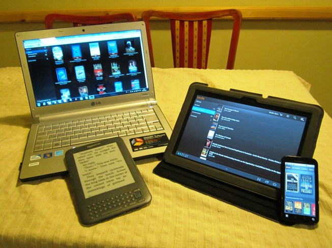 וגם זה ספר: אותו ספר על כל המכשירים: בקינדל, במחשב, בטאבלט, ואפילו בטלפון